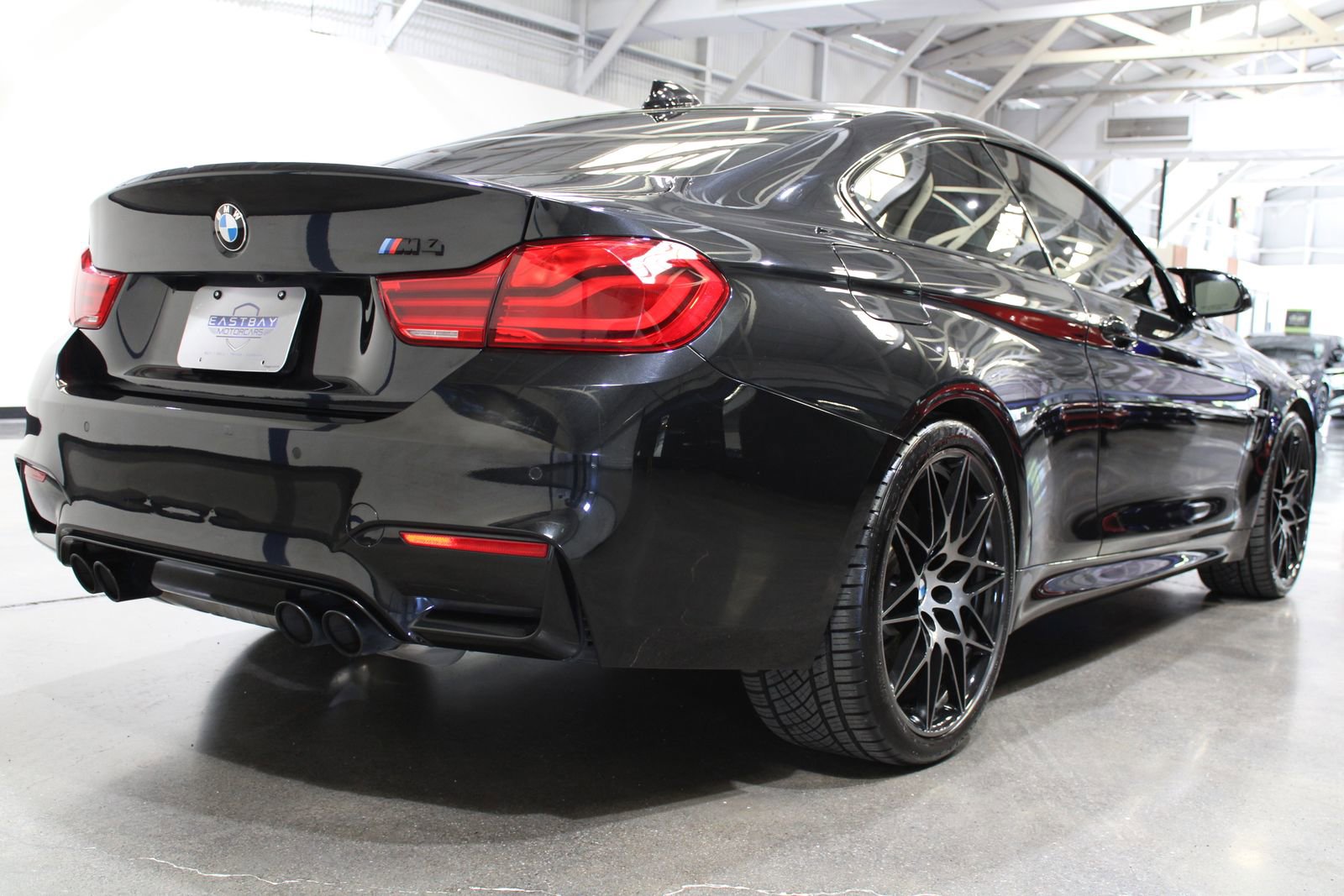 Used 2018 BMW M4 Coupe RWD image 14