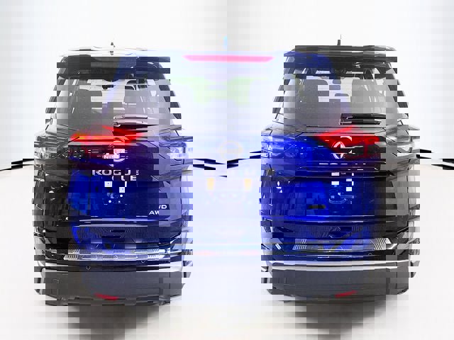 Certified 2026 Nissan Rogue SV image 6