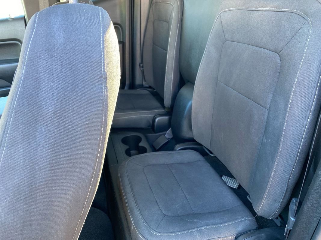 Used 2015 Chevrolet Colorado LT w/ LT Convenience Package image 30