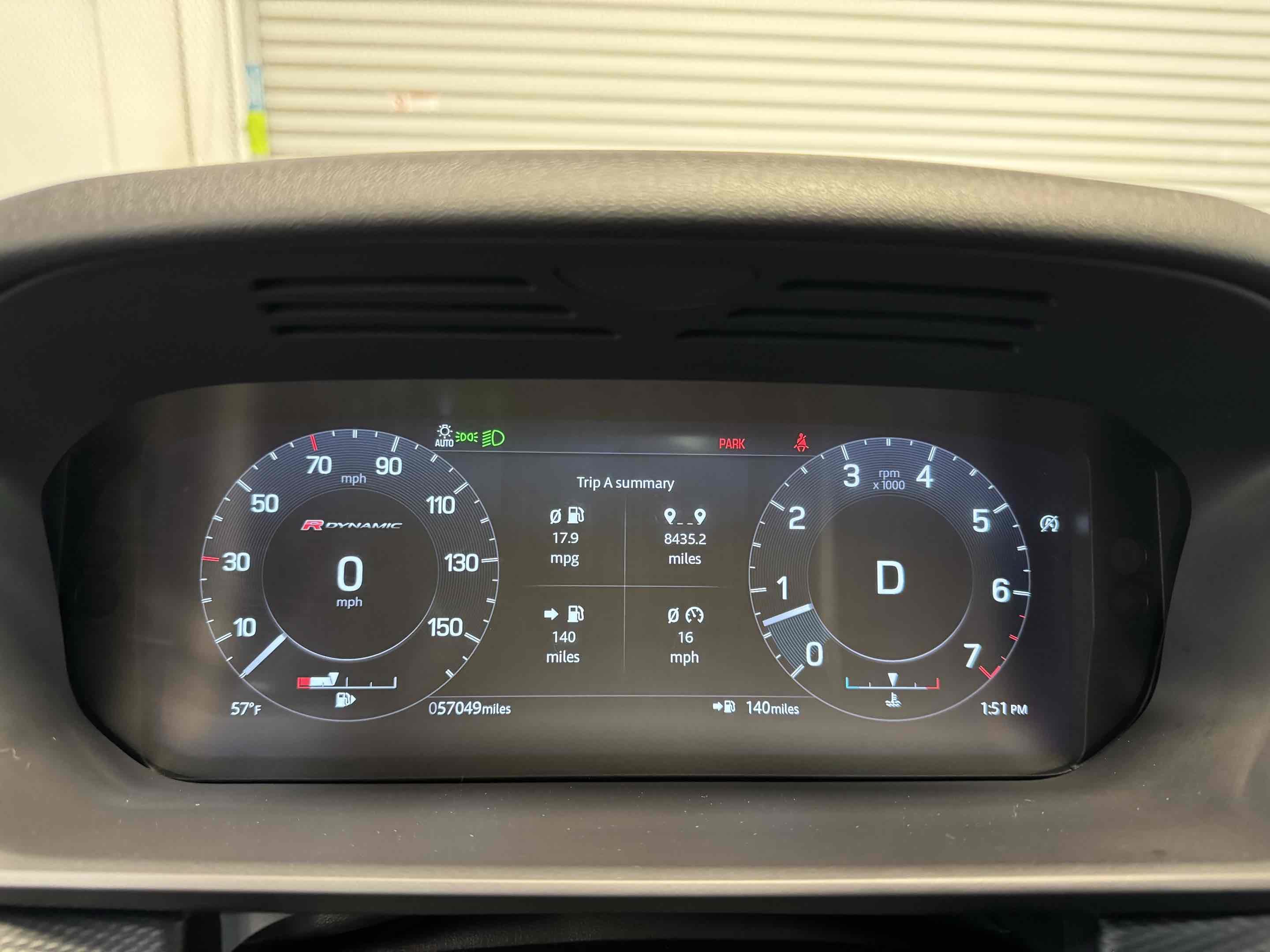 Used 2021 Land Rover Discovery S R-Dynamic image 8