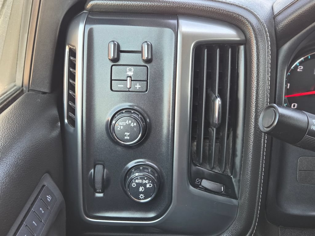 Used 2017 Chevrolet Silverado 1500 LTZ w/ Sport Package AWD/4WD image 24