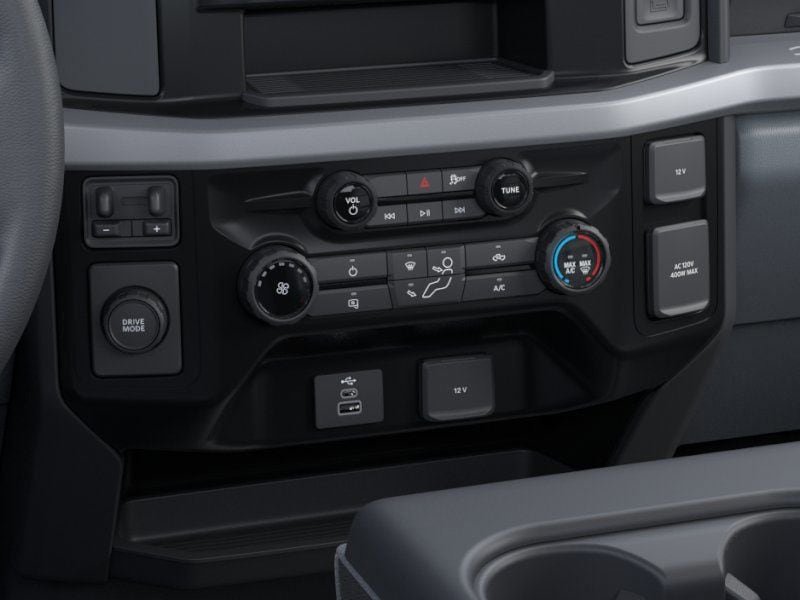 New 2026 Ford F450 XLT RWD image 46