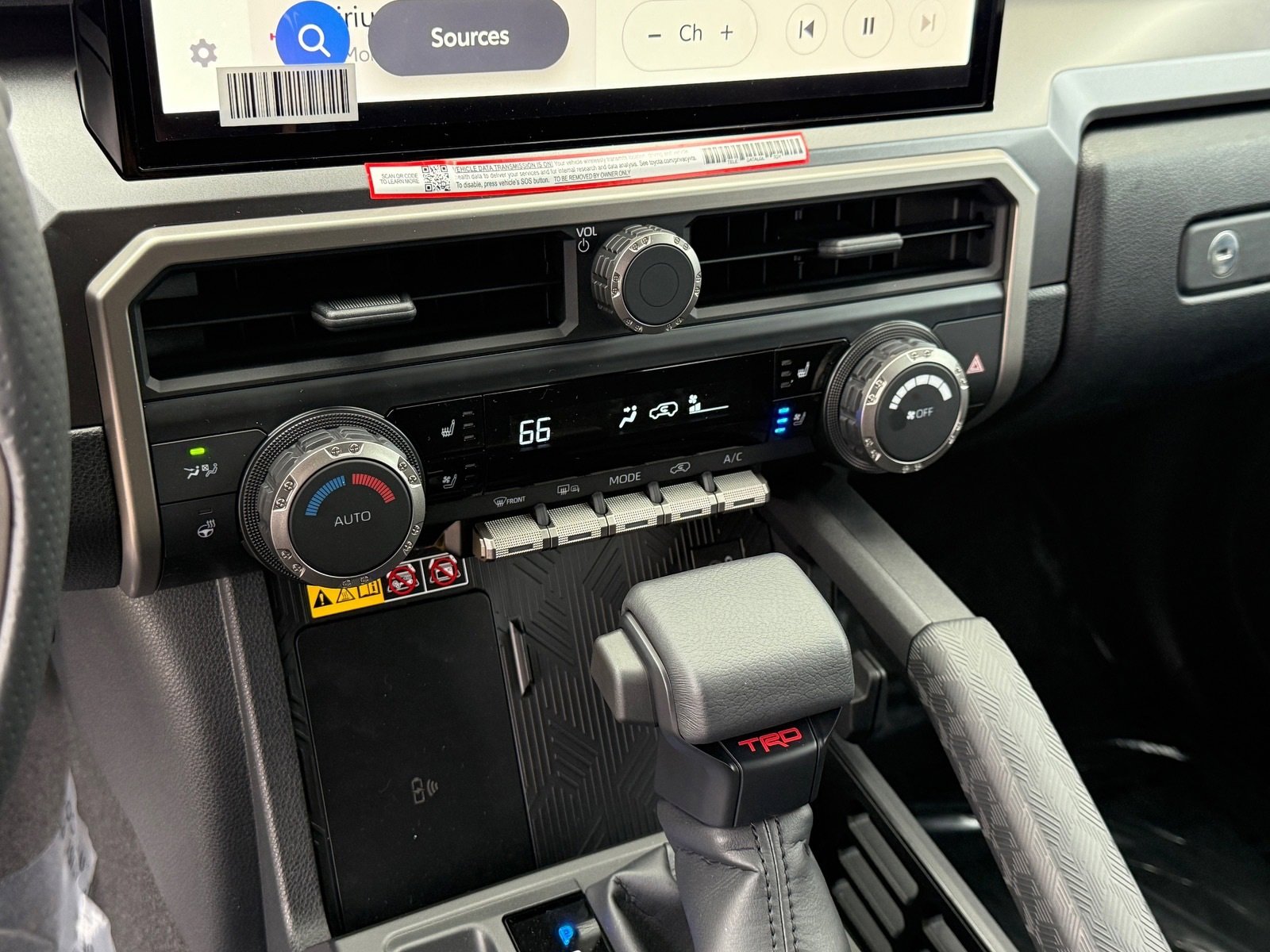 New 2025 Toyota 4Runner TRD Off-Road Premium image 18