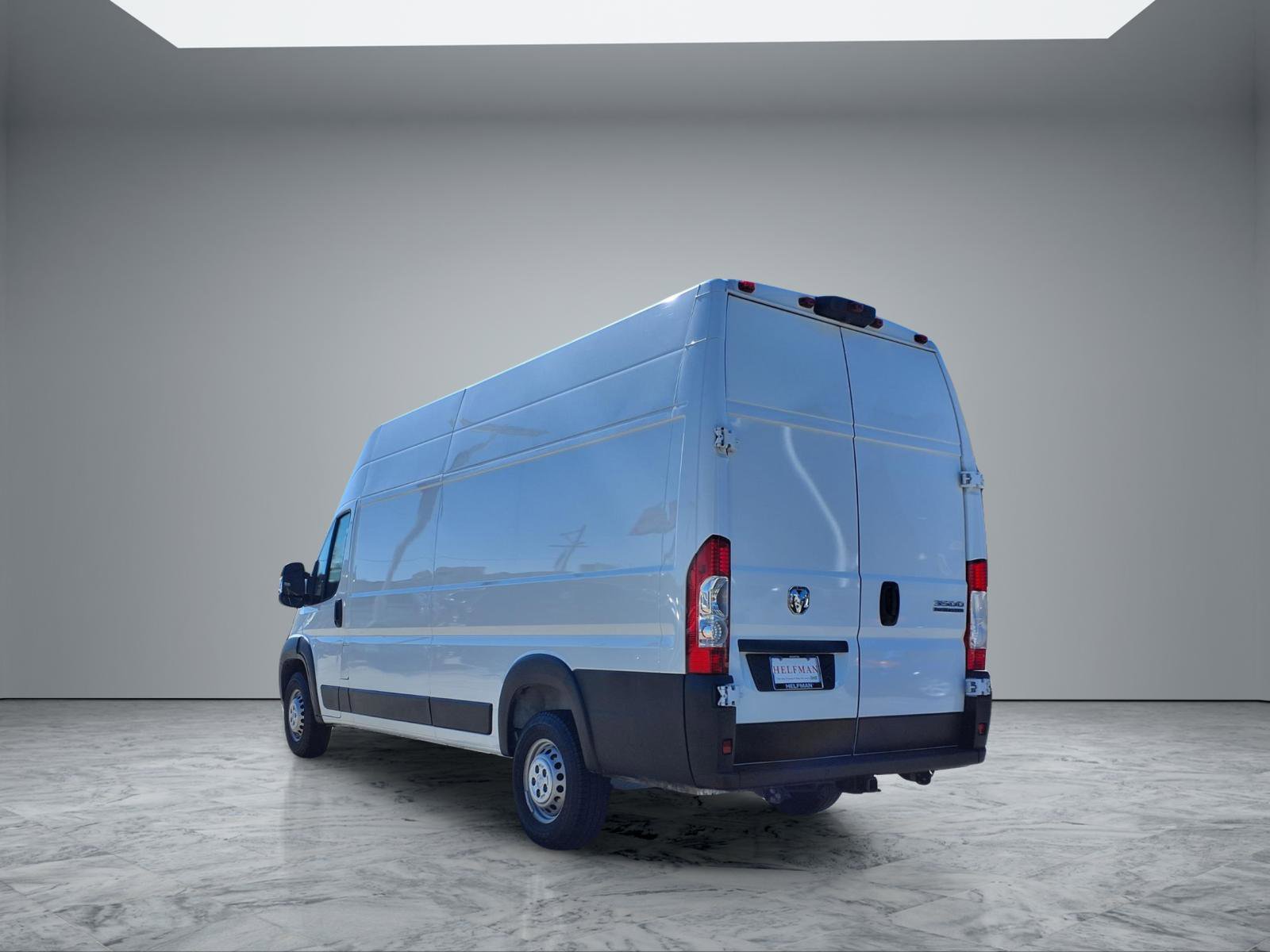 Used 2024 RAM ProMaster 3500 w/ Safety Group FWD image 2