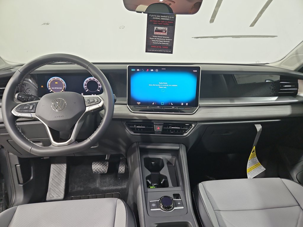 New 2026 Volkswagen Tiguan SE AWD/4WD image 12