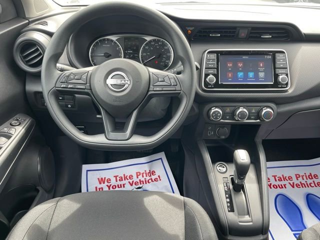 New 2025 Nissan Kicks Play S image 17