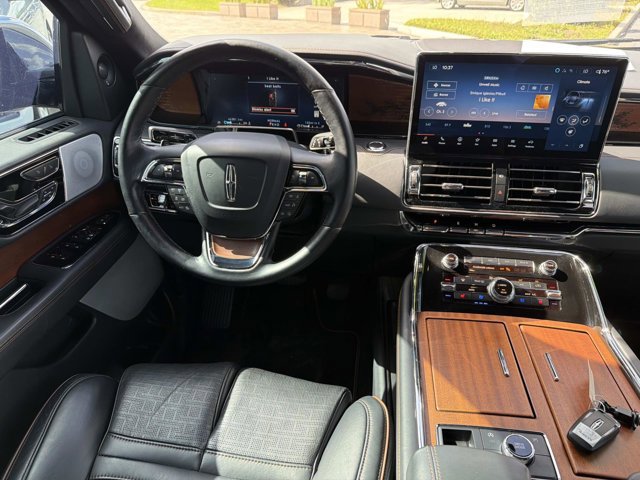 Certified 2024 Lincoln Navigator Black Label image 27