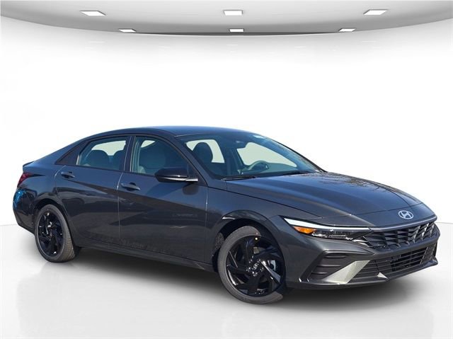 New 2026 Hyundai Elantra Sport image 12
