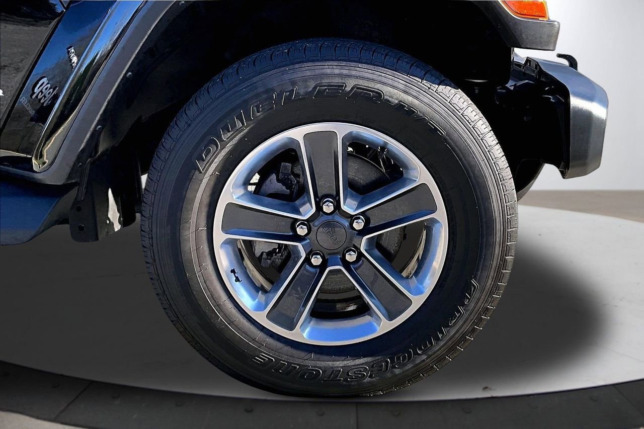 Certified 2023 Jeep Wrangler Sahara w/ Cold Weather Group image 34