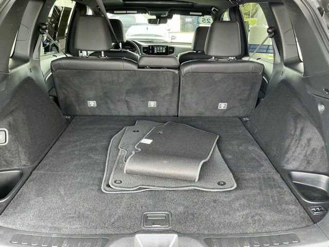 Used 2025 Honda Passport Black Edition image 18