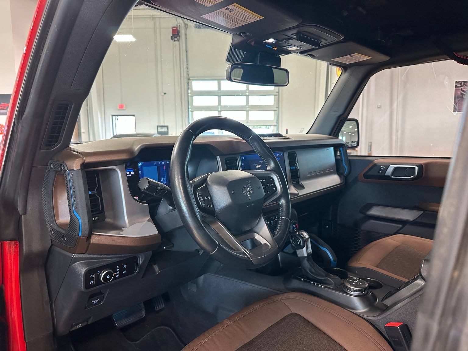 Used 2023 Ford Bronco Outer Banks w/ Sasquatch Package AWD/4WD image 13
