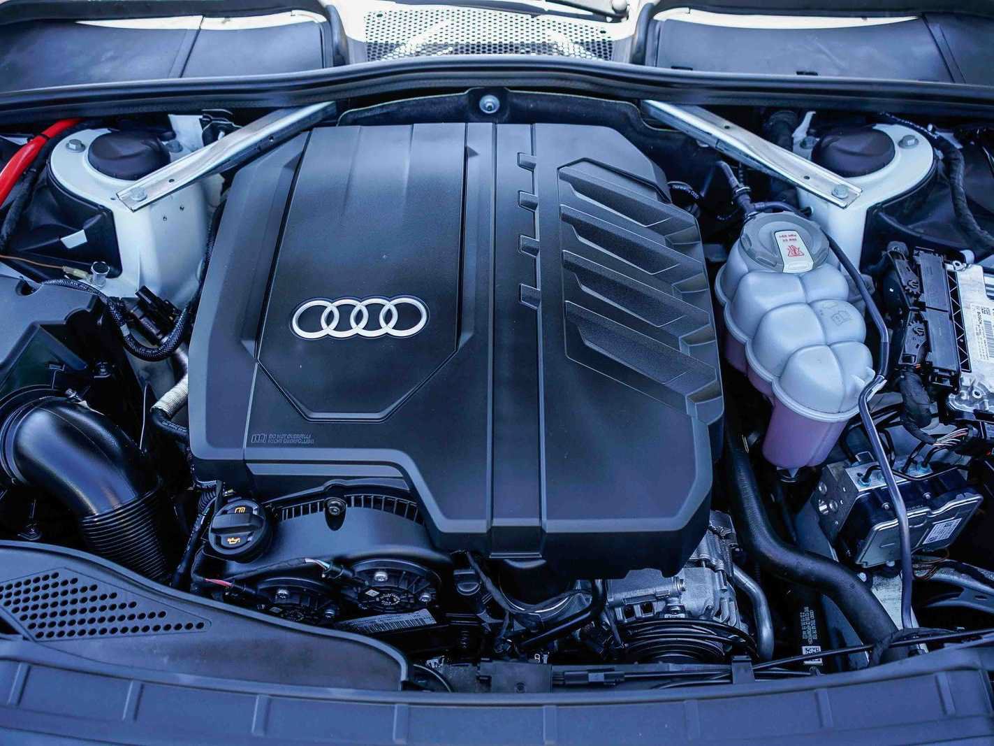 Used 2023 Audi A4 2.0T Premium Plus w/ Premium Plus Package AWD/4WD image 27