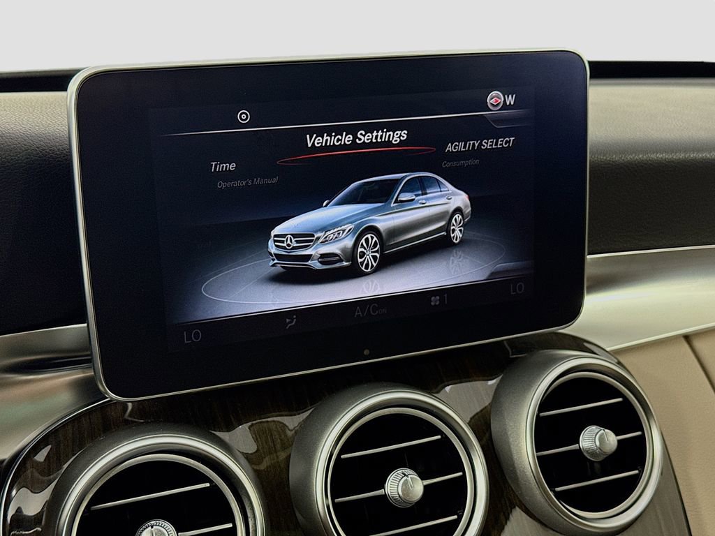Used 2015 Mercedes-Benz C 300 Sedan image 33