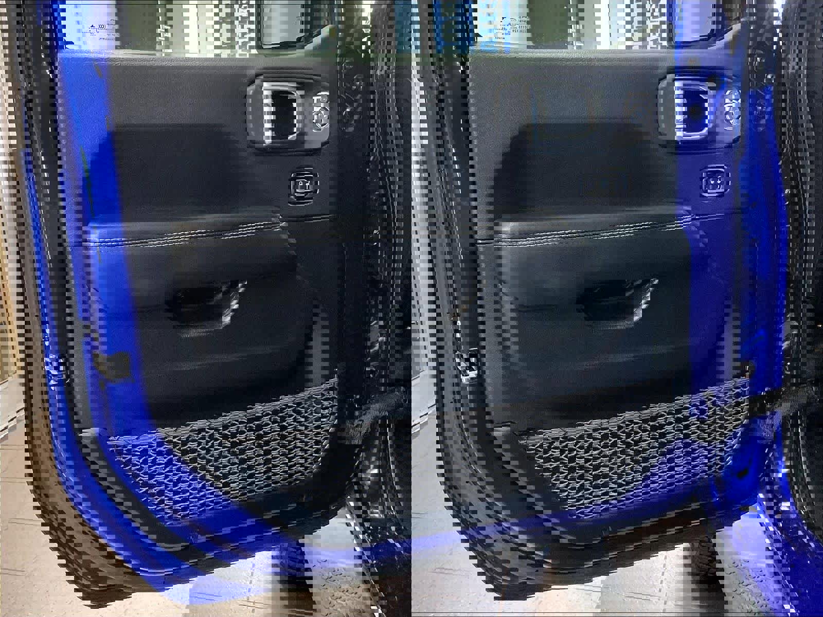 Used 2020 Jeep Wrangler Unlimited Sahara AWD/4WD image 9