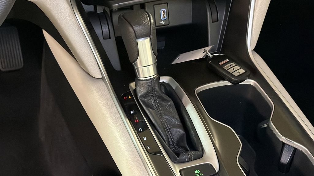 Used 2018 Honda Accord LX image 21