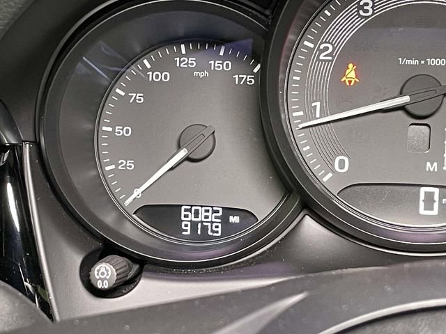 Certified 2025 Porsche Macan image 49