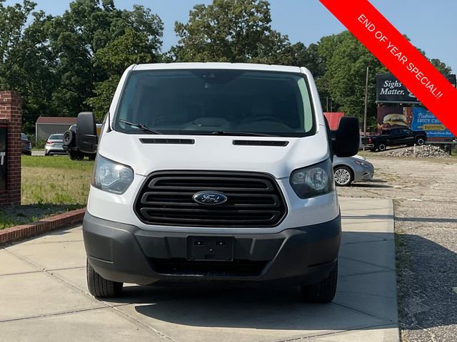 Used 2016 Ford Transit 150 XL image 2