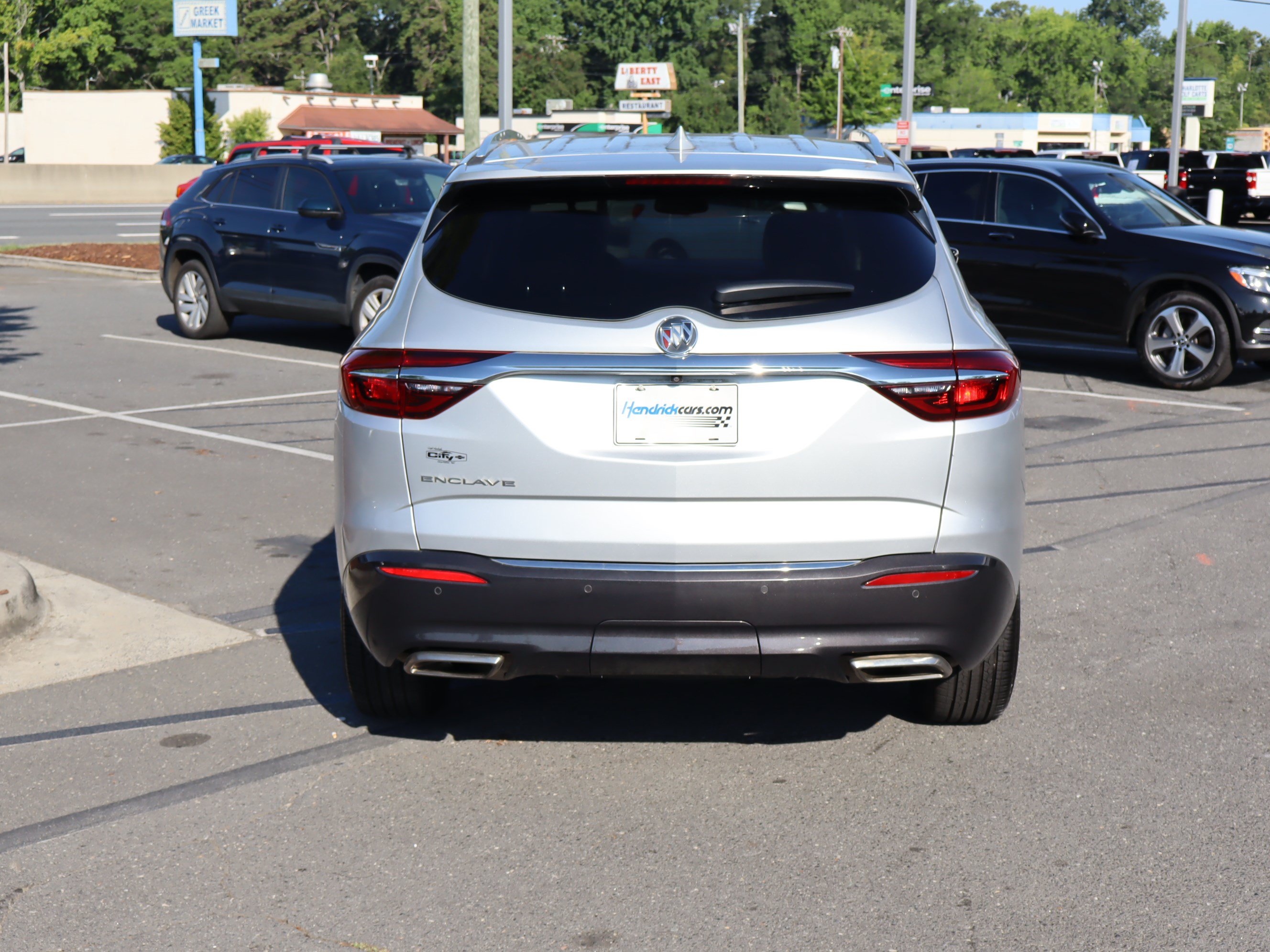Used 2021 Buick Enclave Preferred FWD image 9