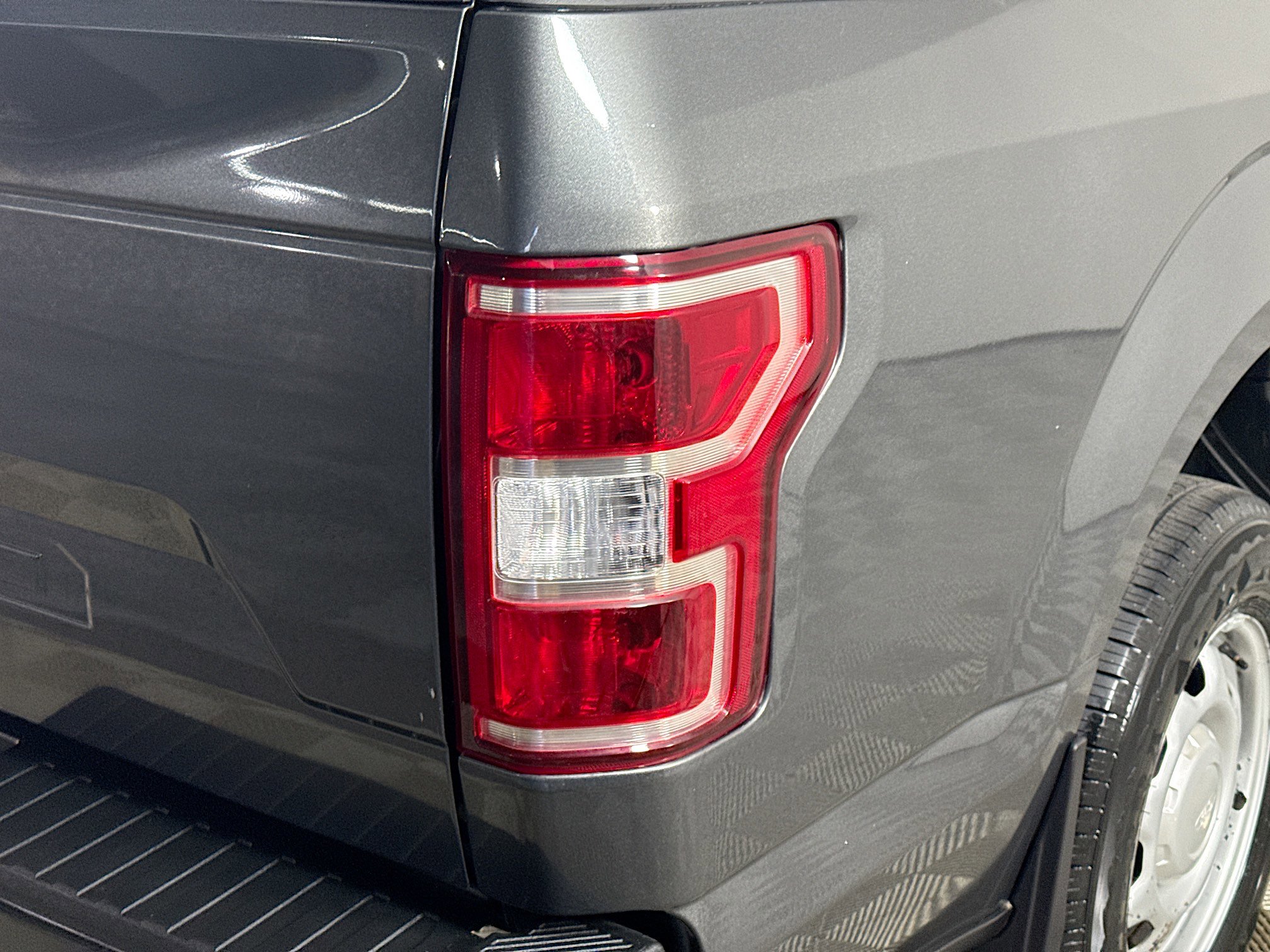Used 2019 Ford F150 XL image 30