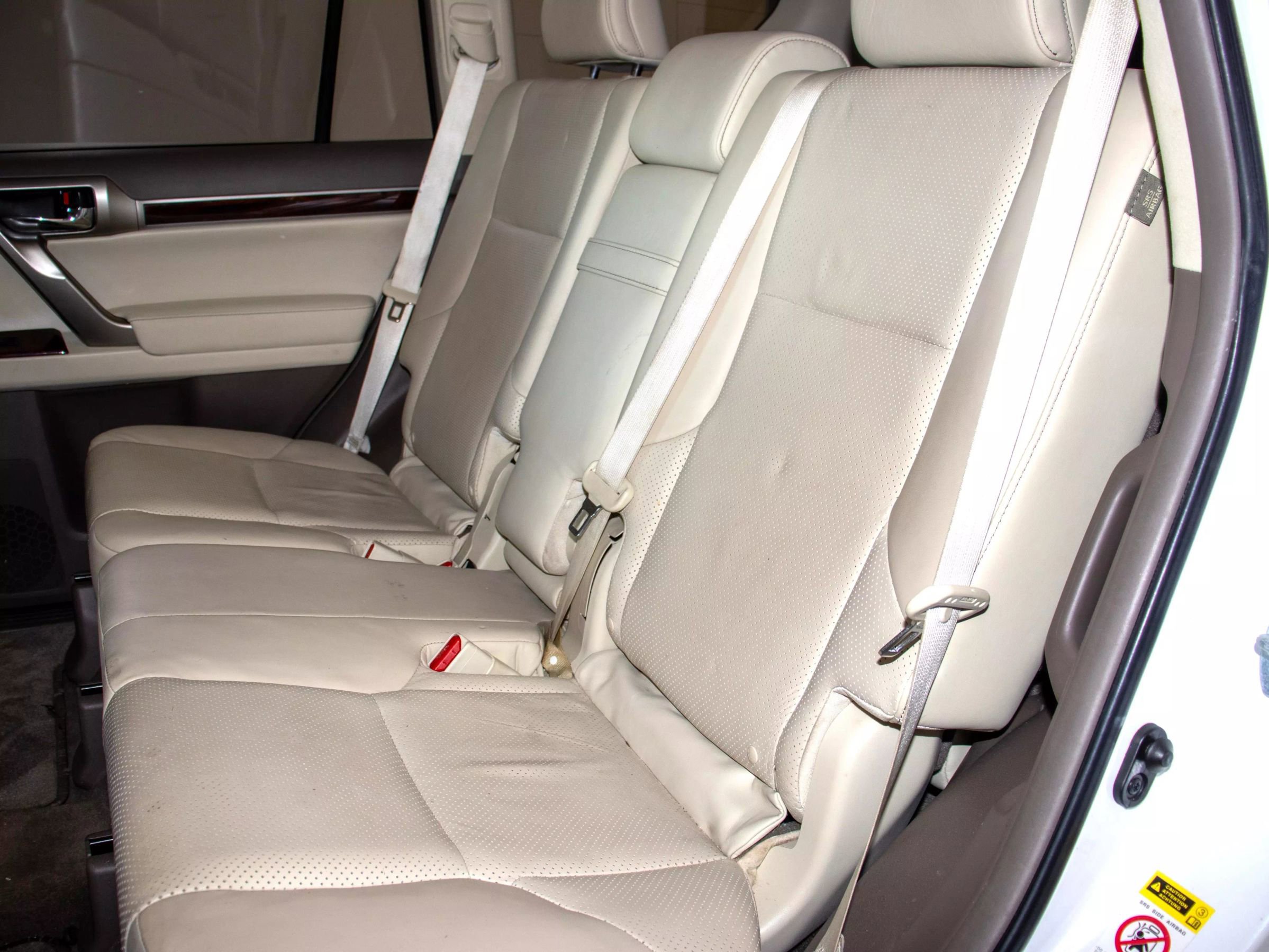 Used 2011 Lexus GX 460 image 12