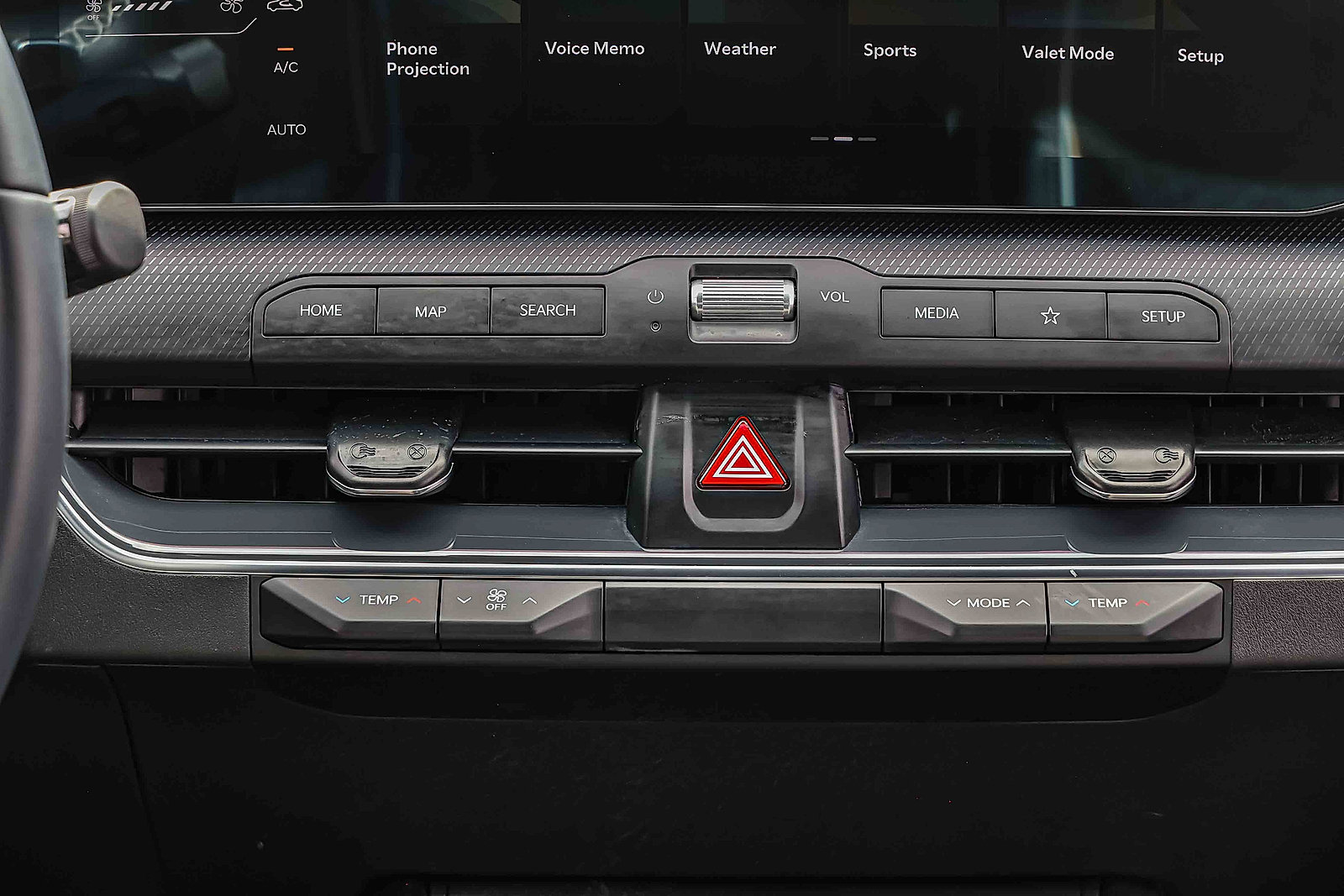 Certified 2025 Kia K4 GT-Line FWD image 12