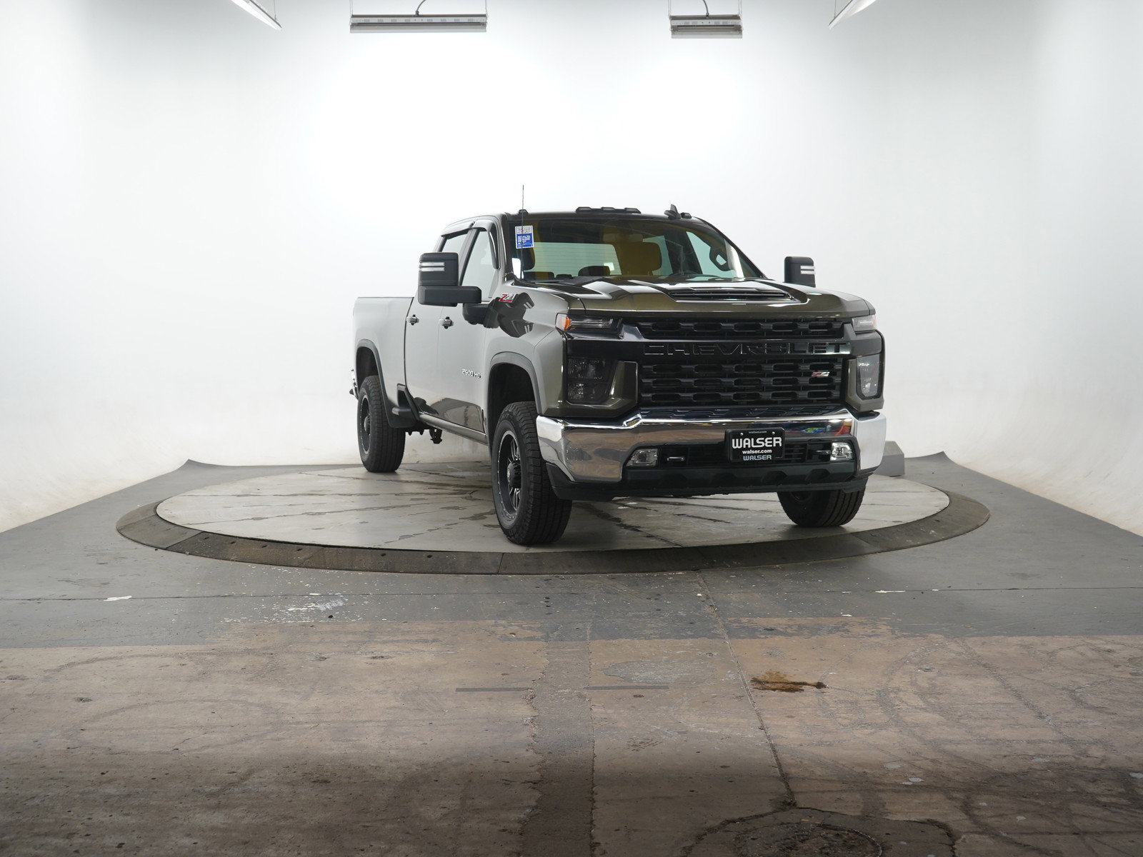 Used 2023 Chevrolet Silverado 2500 LT image 9
