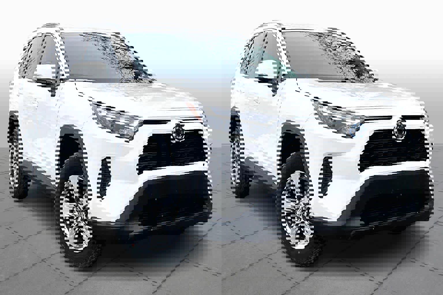 Certified 2023 Toyota RAV4 LE image 3