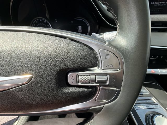 Used 2025 Genesis GV70 2.5T AWD/4WD image 31