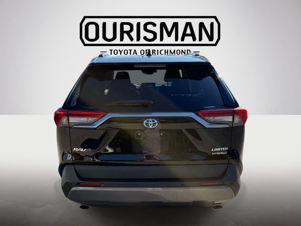 Certified 2020 Toyota RAV4 Limited w/ Limited Grade Weather Package AWD/4WD image 5