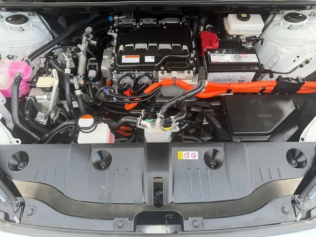 Certified 2024 Toyota bZ4X AWD w/ Weather Package image 39