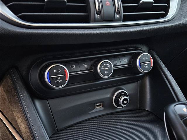 Used 2019 Alfa Romeo Stelvio Sport w/ Quick Order Package 22J Sport AWD/4WD image 19