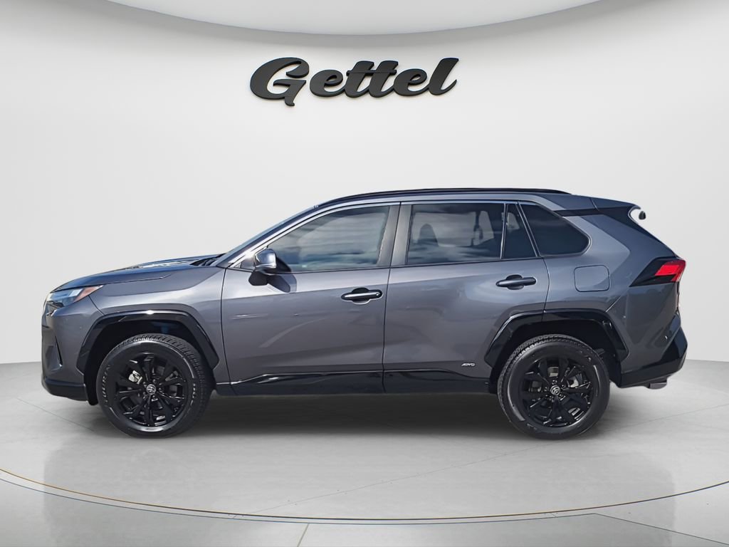 Certified 2022 Toyota RAV4 SE w/ SE Grade Weather Package AWD/4WD image 10