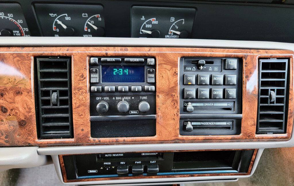 Used 1994 Buick Regal Custom FWD image 22