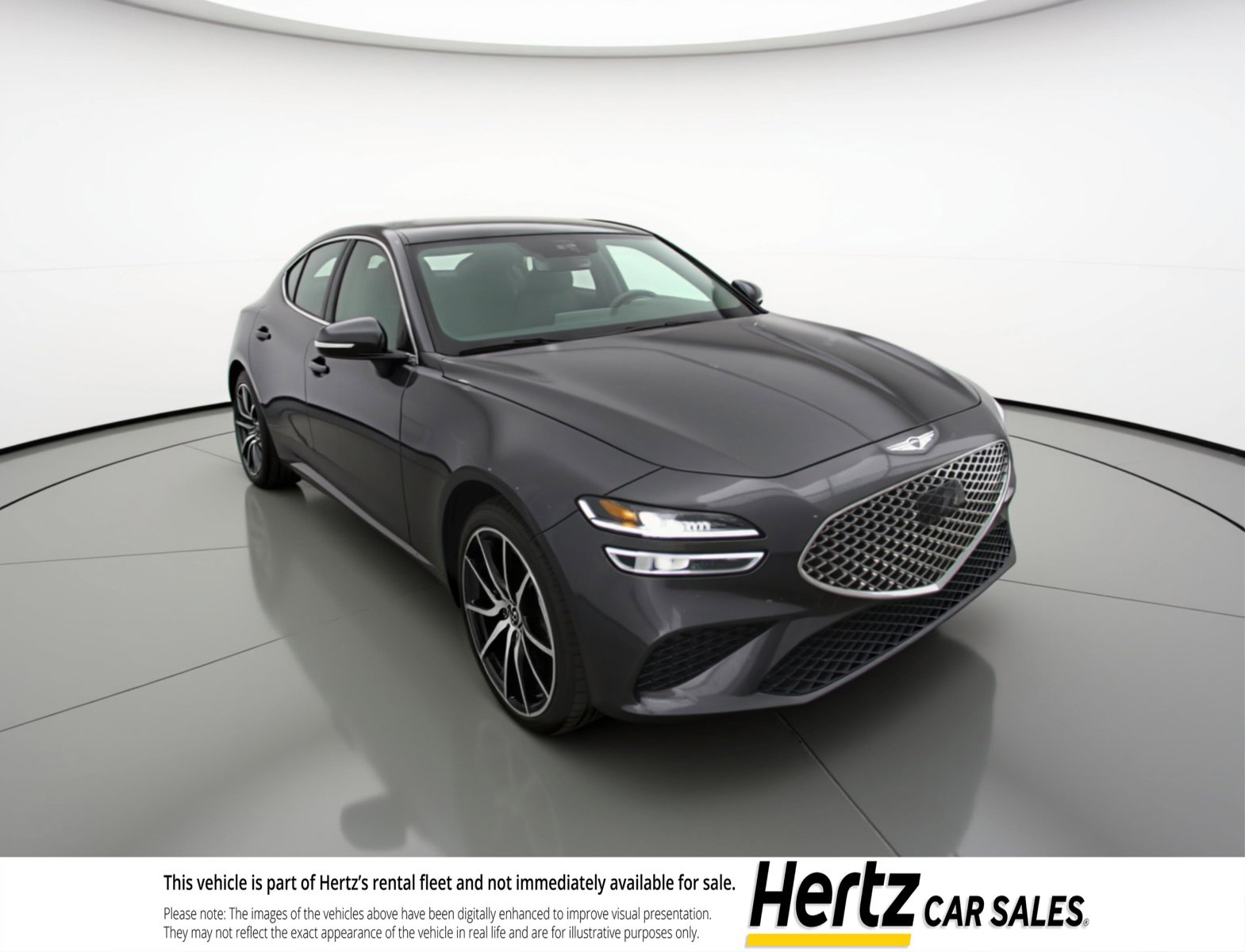 Used 2025 Genesis G70 2.5T image 1