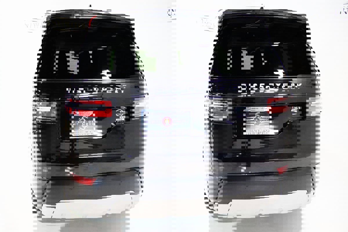 Used 2018 Land Rover Discovery HSE image 25