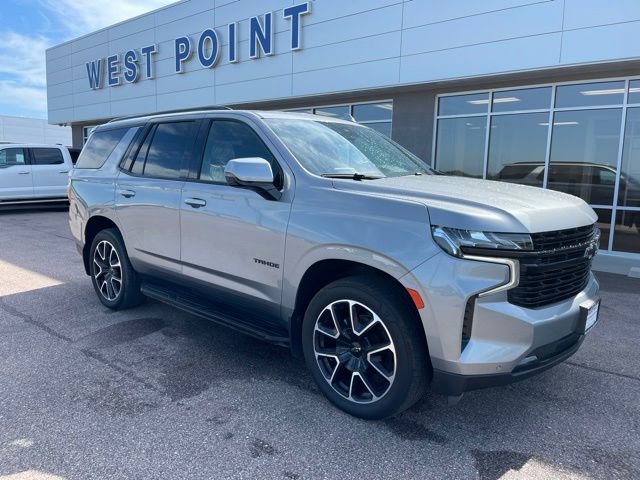 Used 2023 Chevrolet Tahoe RST w/ Luxury Package image 2