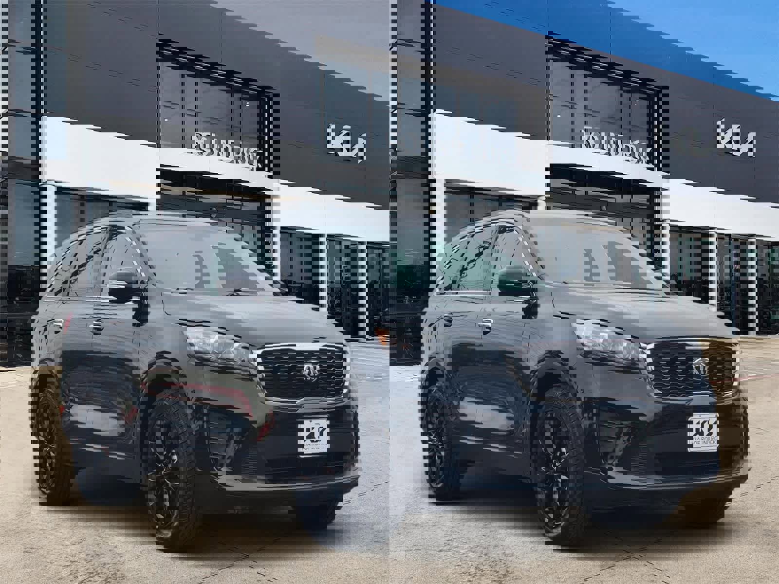 Used 2019 Kia Sorento S image 3