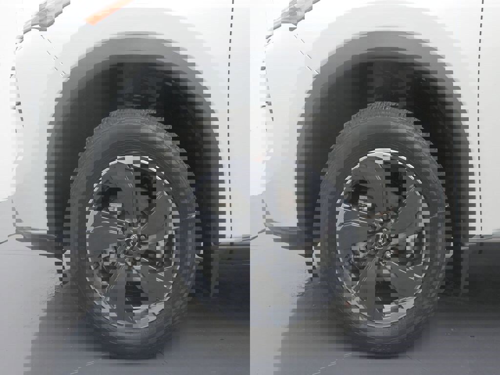 New 2026 Nissan Rogue SV w/ SV Premium Package image 9