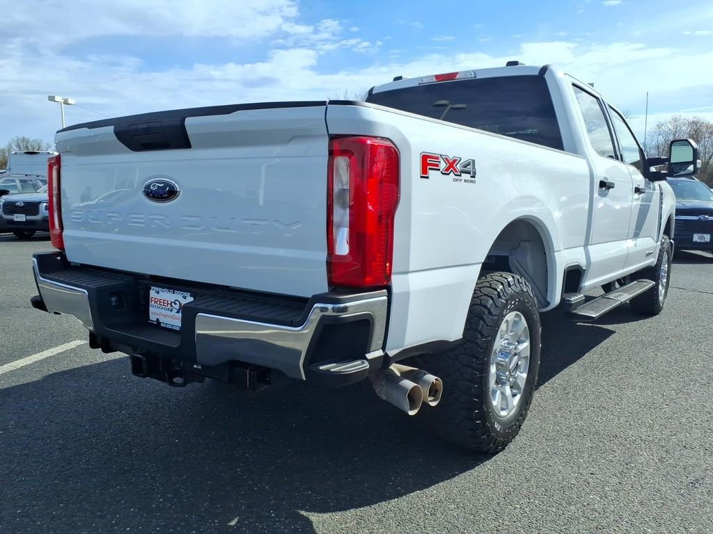 Used 2024 Ford F250 XLT w/ FX4 Off-Road Package image 18