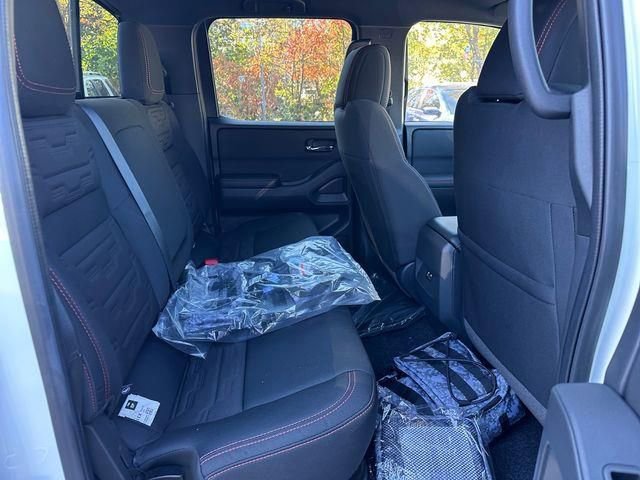 New 2025 Nissan Frontier PRO-4X image 18