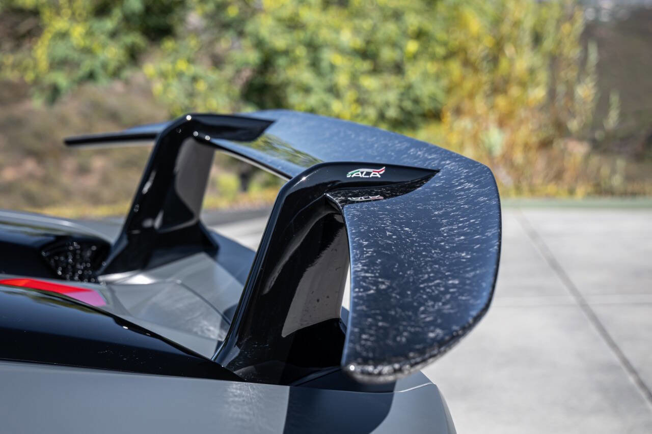 Used 2018 Lamborghini Huracan Performante image 87