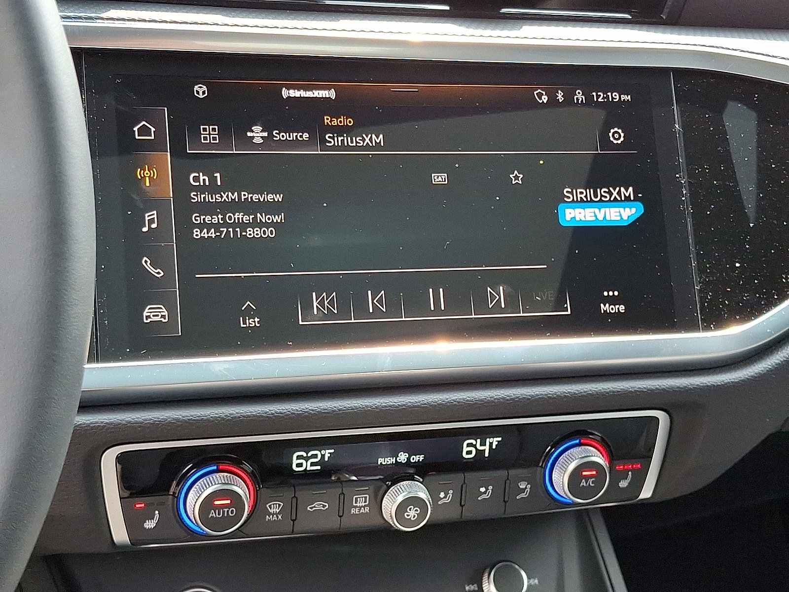 New 2025 Audi Q3 2.0T Premium image 11