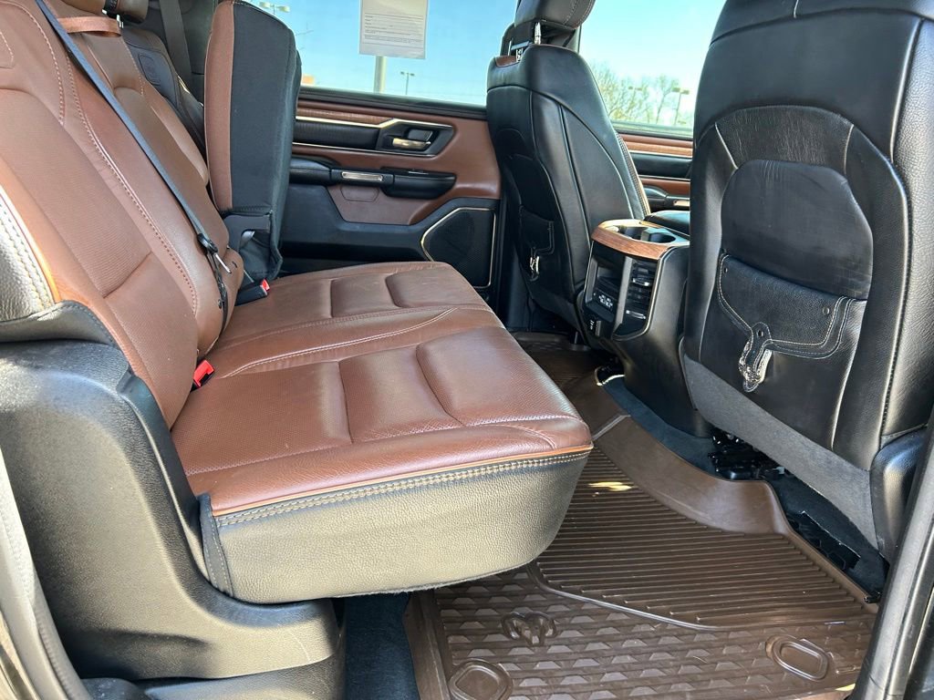 Used 2022 RAM 1500 Limited w/ Body Color Bumper Group AWD/4WD image 27