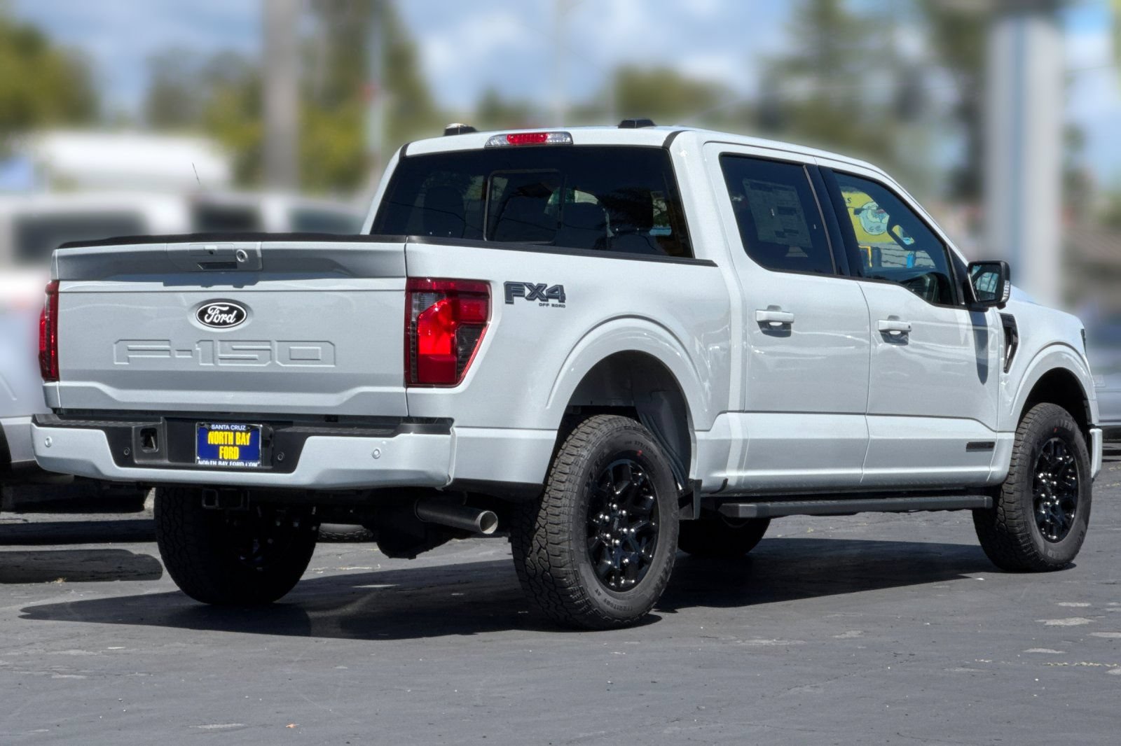 New 2026 Ford F150 XLT w/ Equipment Group 302A MID AWD/4WD image 3
