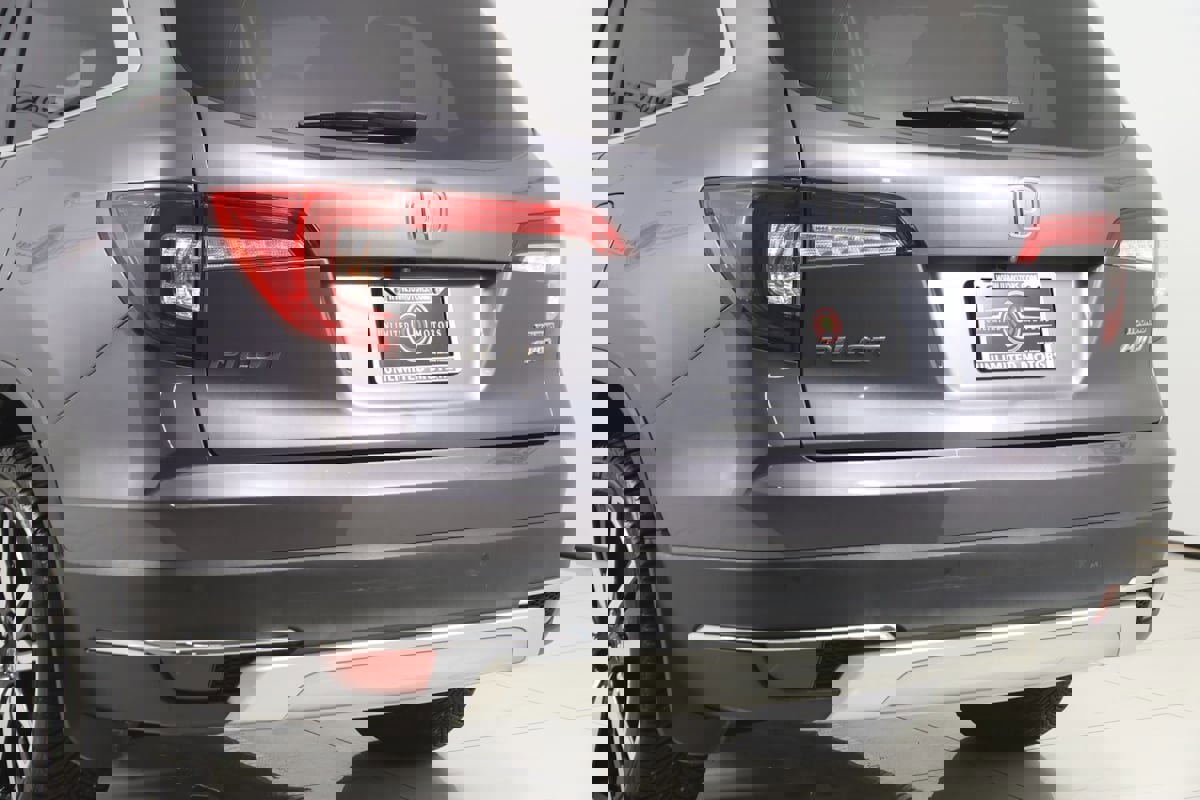 Used 2019 Honda Pilot Touring image 24