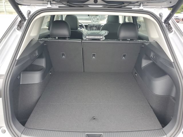 New 2026 Volkswagen Tiguan SE AWD/4WD image 7