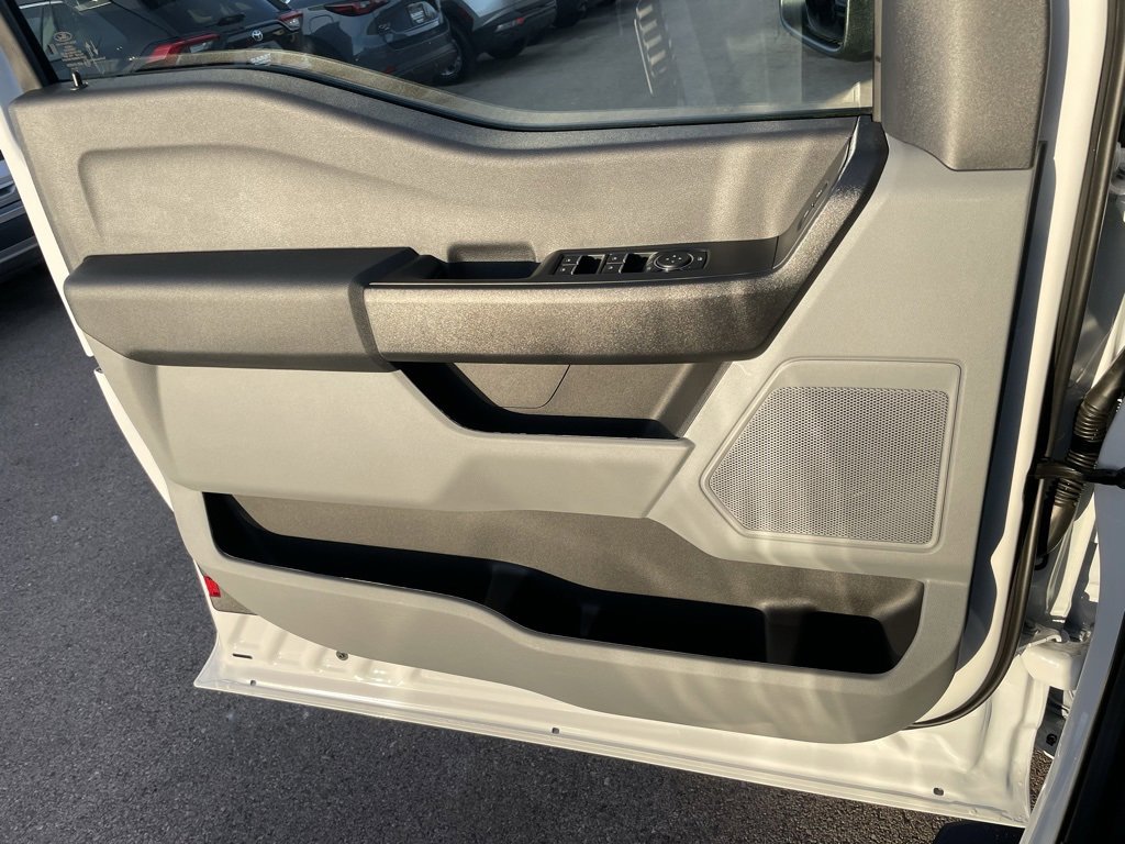 New 2026 Ford F350 XL w/ XL Chrome Package image 53