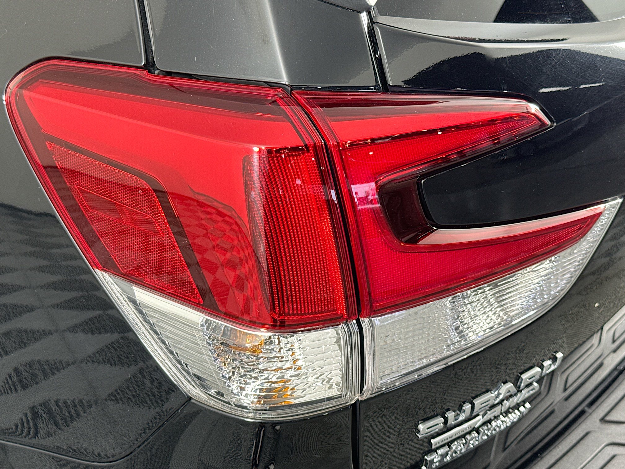 Used 2023 Subaru Forester Premium AWD/4WD image 35
