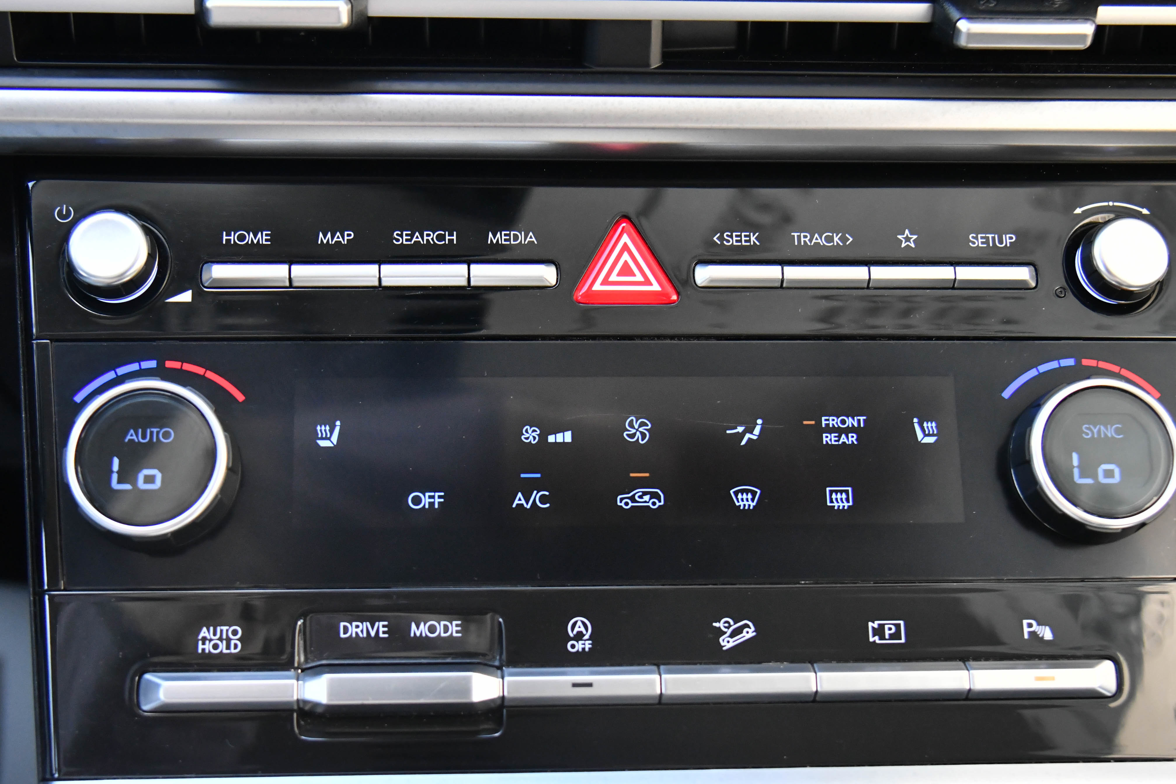 Used 2024 Hyundai Santa Fe SEL image 27