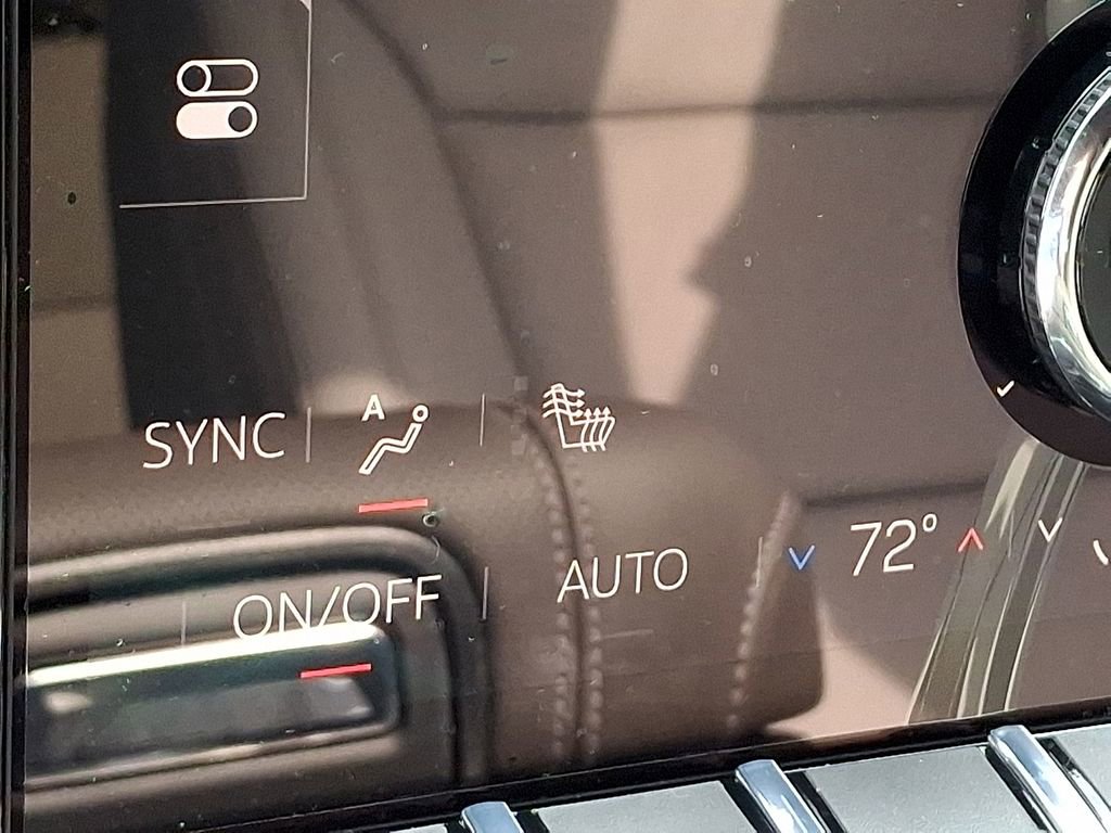 New 2026 GMC Yukon XL Elevation image 17